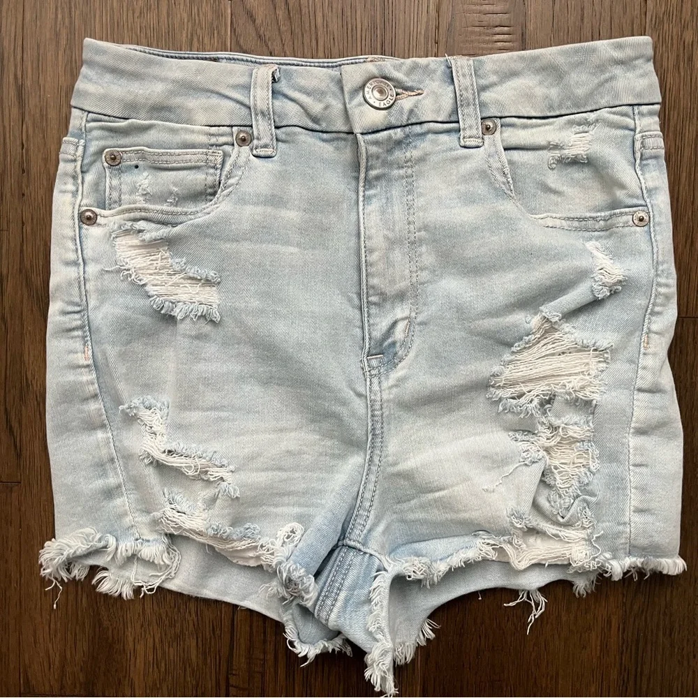 AMERICAN EAGLE Ne(x)t Level Stretch High Rise Distressed Shorts Size 6 - Picture 2 of 7